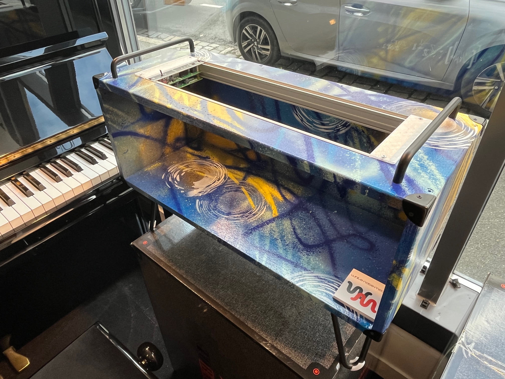 Zori 草履 by white-noise-moods