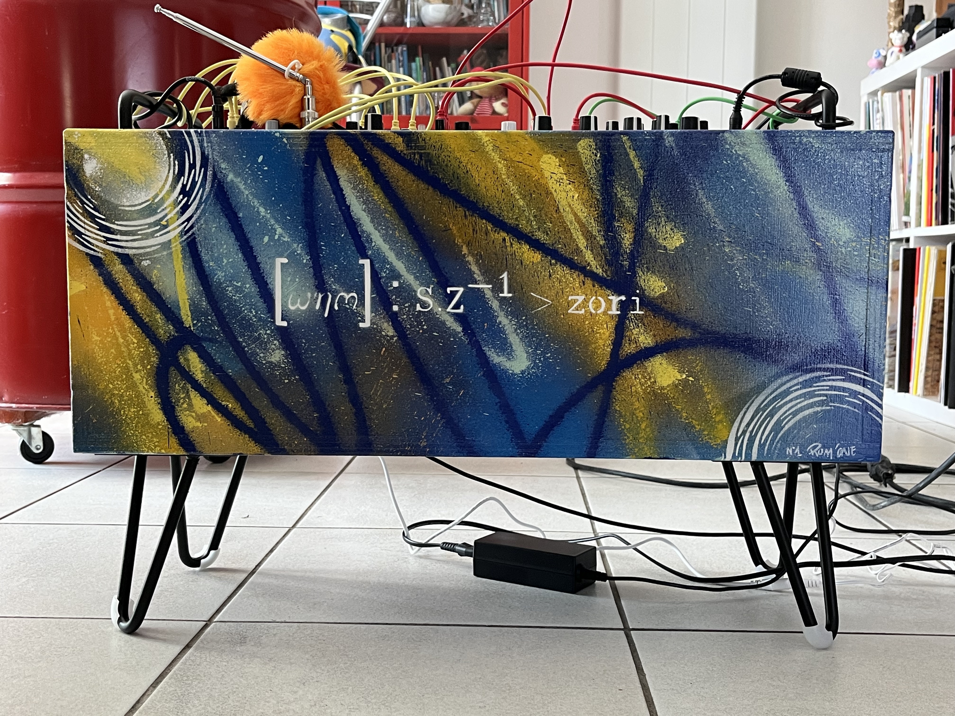 Zori 草履 by white-noise-moods