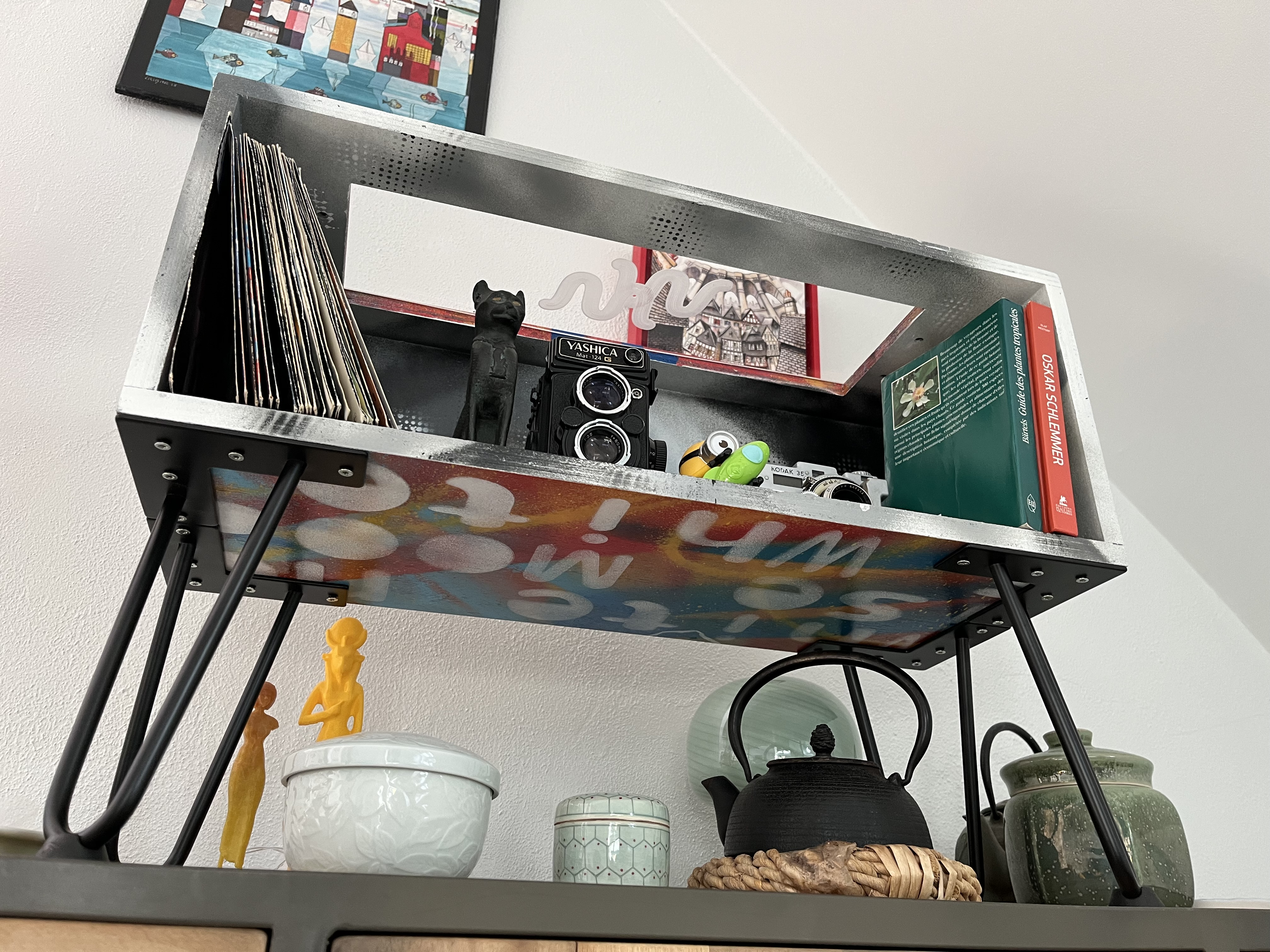 zori 草履 (家具) by white-noise-moods